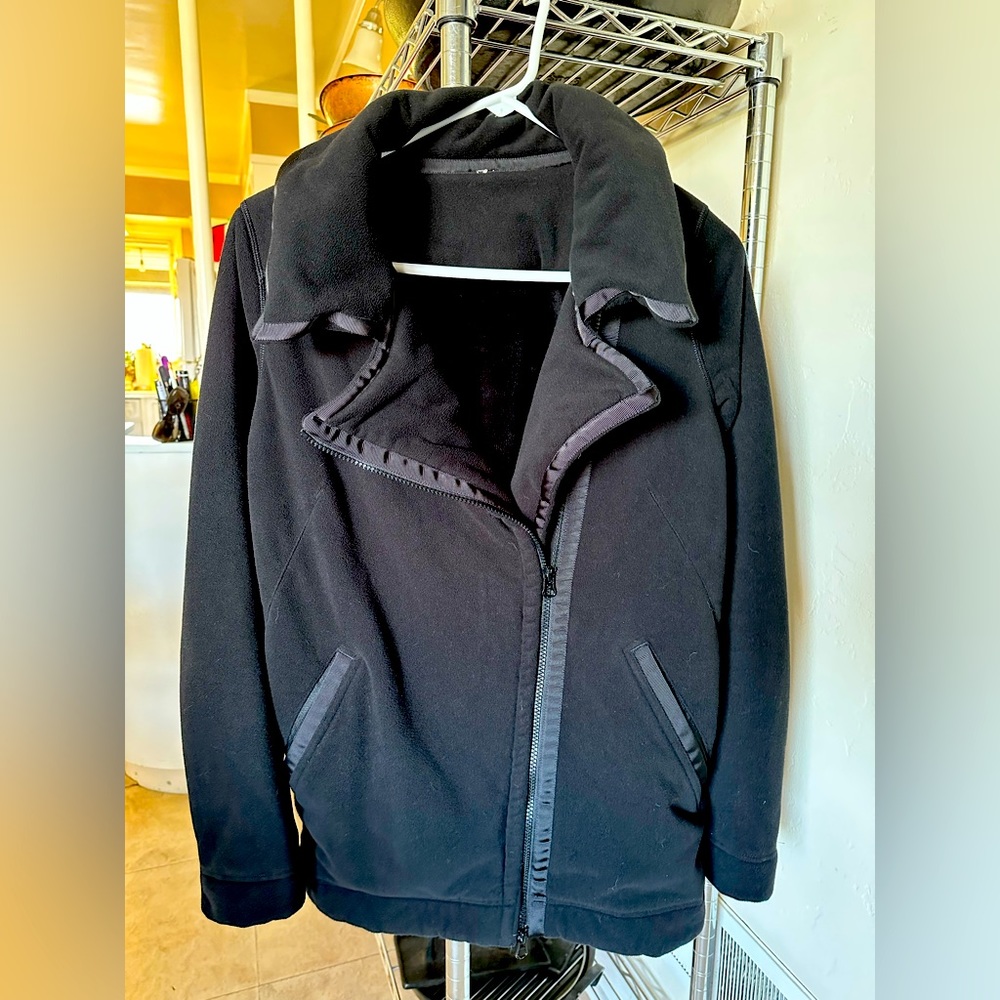 VGUC Lululemon fleece coat